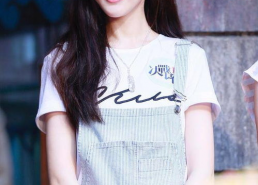 网红神似唐嫣,新一代甜心女神