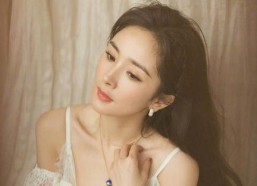 杨幂娱乐圈吃瓜是真的吗,杨幂娱乐圈吃瓜事件真相揭秘