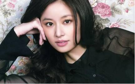 娱乐吃瓜酱中年妇女